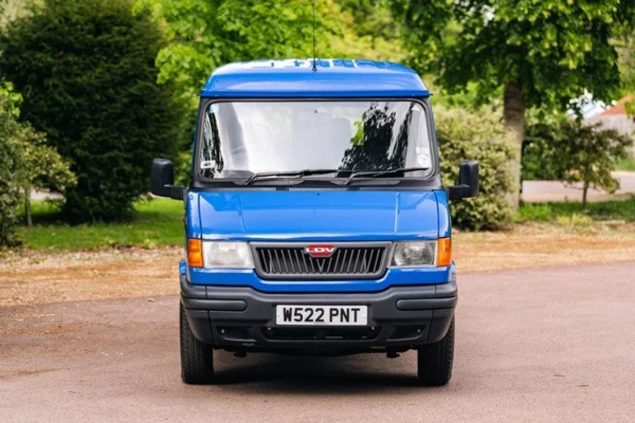 2000 Leyland DAF Pilot