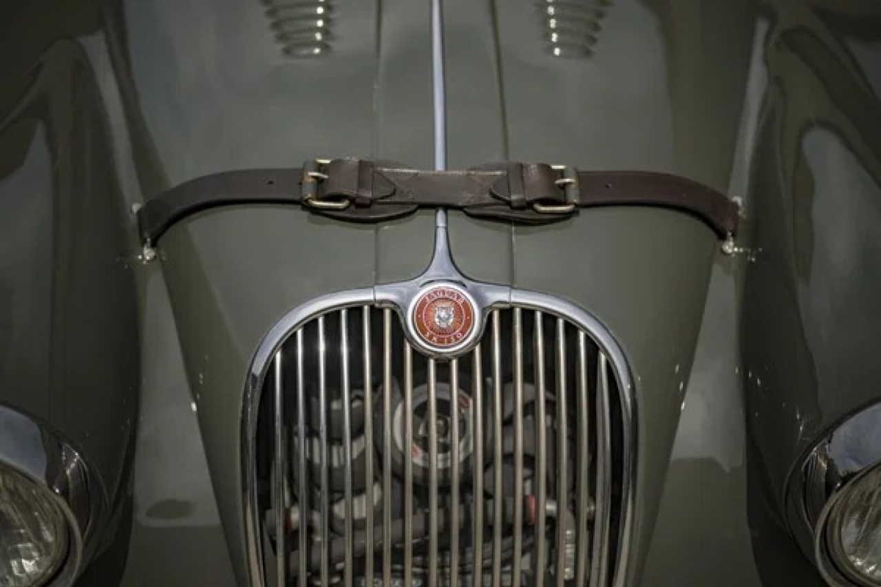 1957 Jaguar XK150 SE