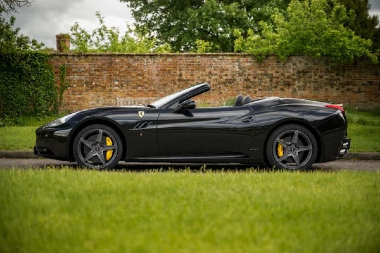 2009 Ferrari California
