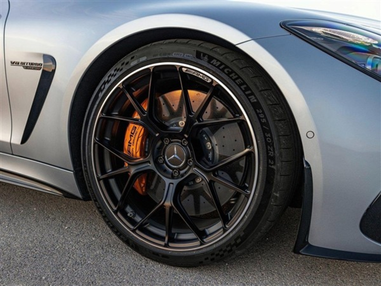 2024 Mercedes-Benz AMG GT