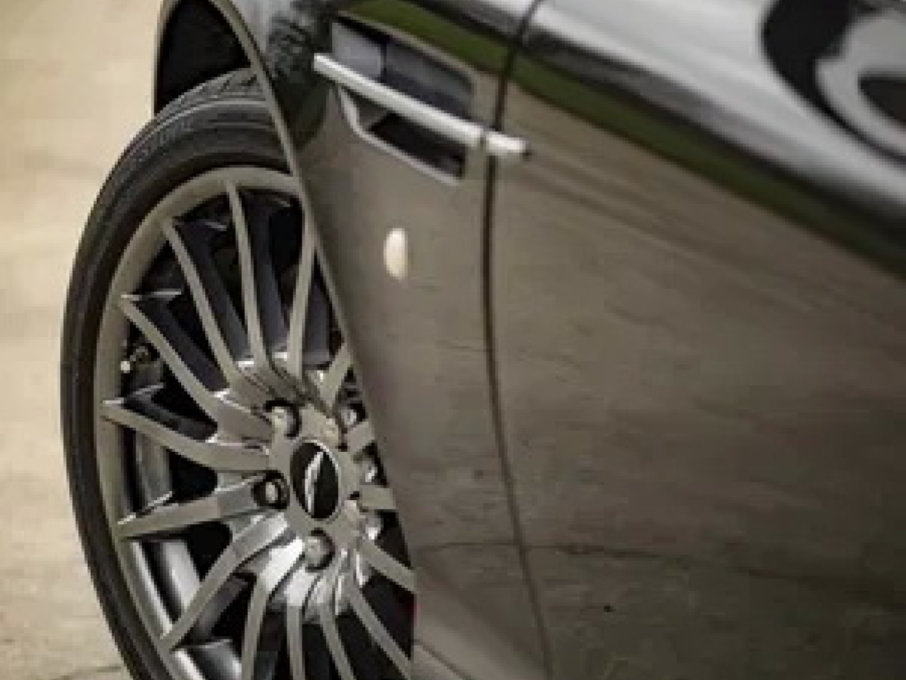 2006 Aston Martin DB9 Volante