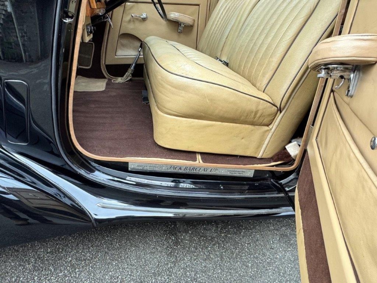 1953 Bentley R Type Manual Sport Saloon (with a difference!)  B339TO