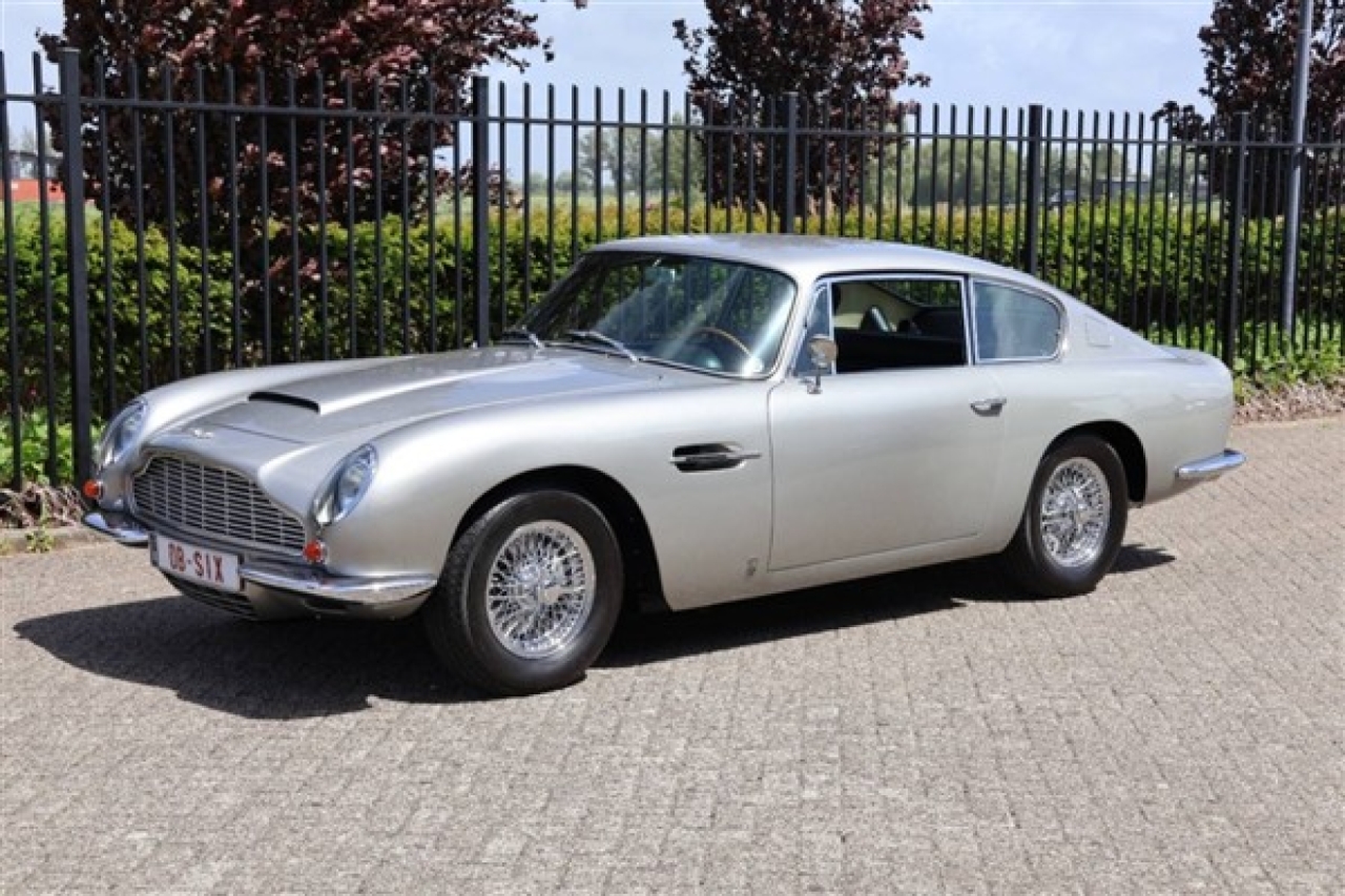 1966 Aston Martin DB6 Vantage