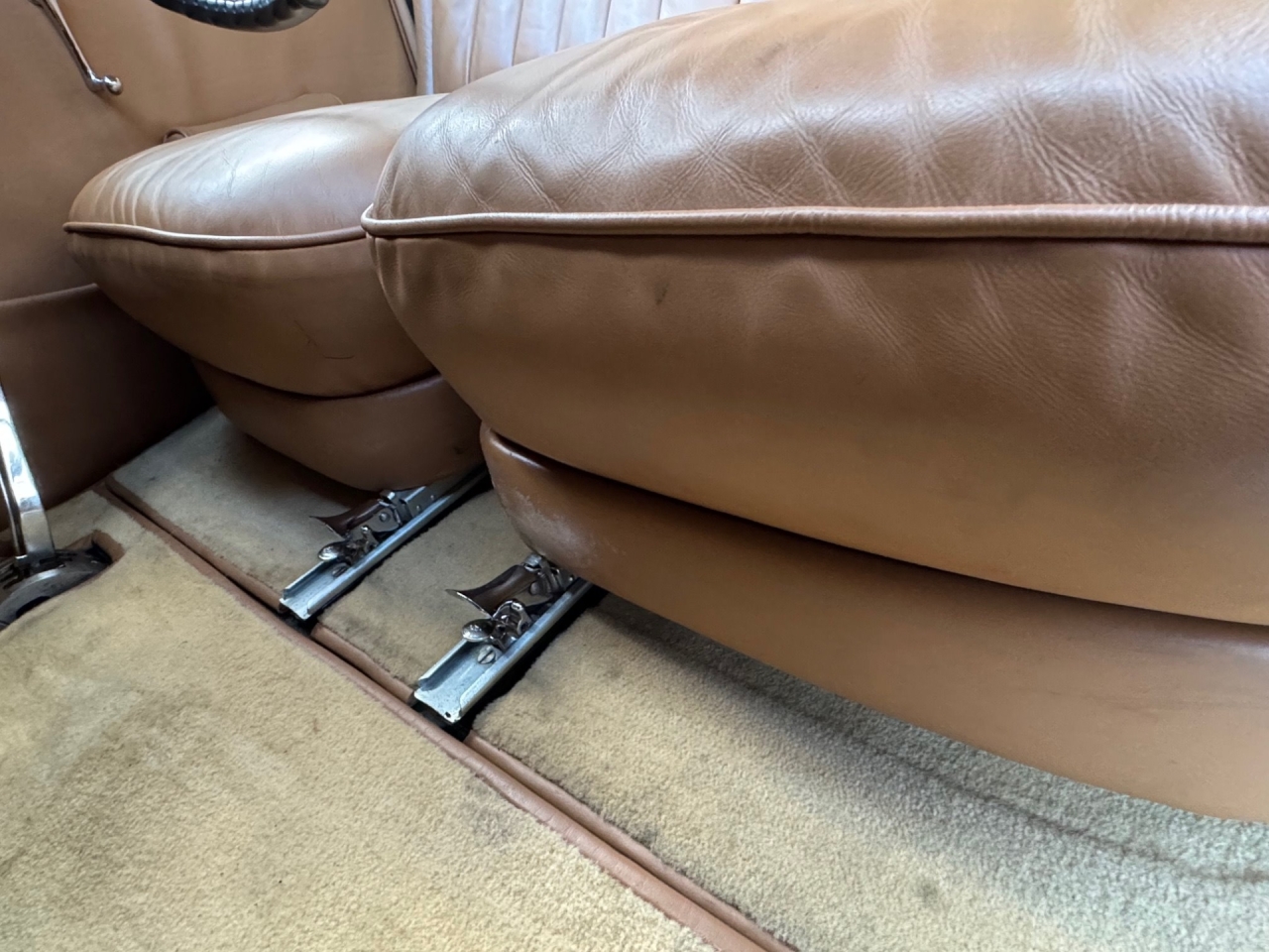 1936 Bentley 4¼ Litre Thrupp & Maberly Sports Saloon