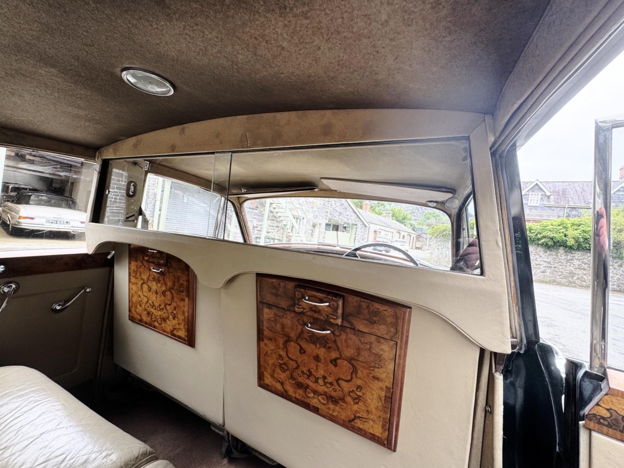1957 Bentley S1 with Radford modifications B650EG