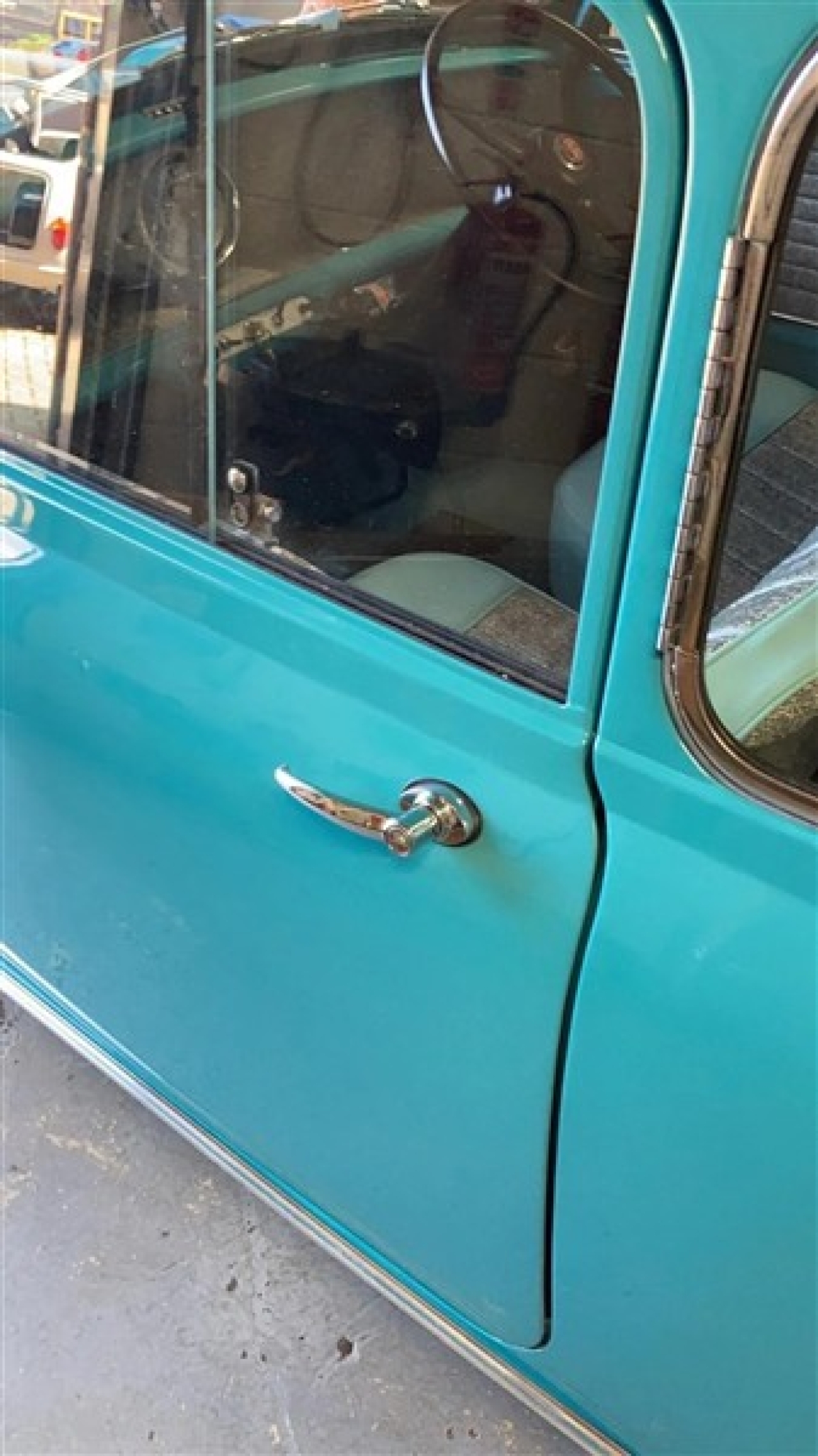 1961 Morris Mini Deluxe