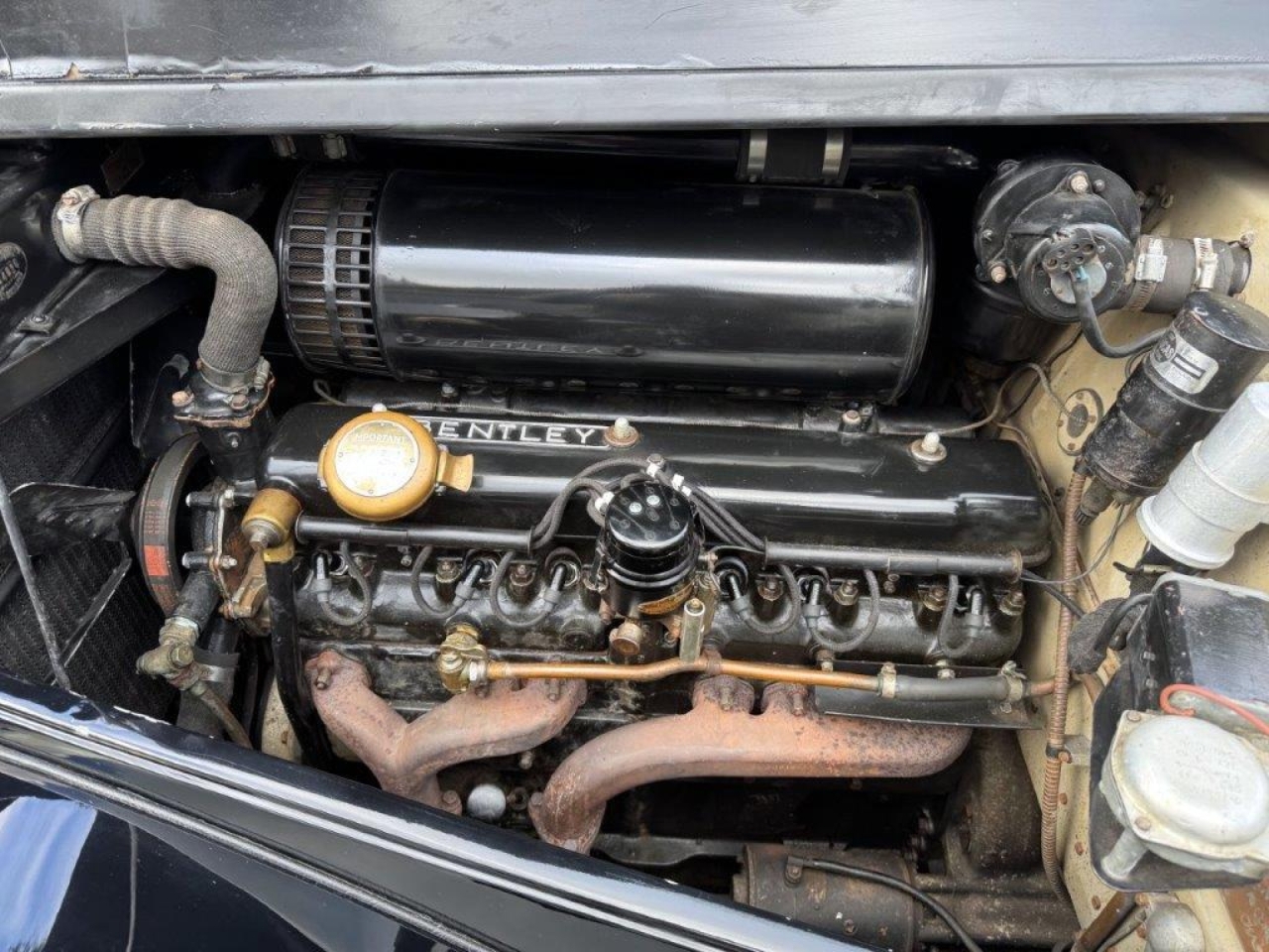 1953 Bentley R Type Manual Sport Saloon (with a difference!)  B339TO