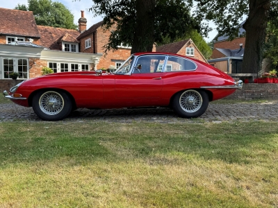 Jaguar 4.2 Series 1 E type fixed Head Coupe
