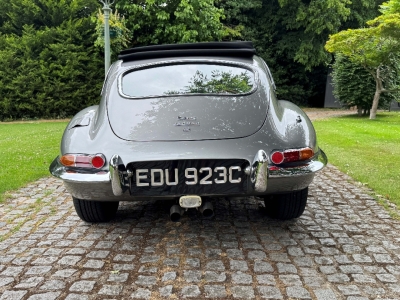 Jaguar E type series 1 4.2 Fixed head coupe