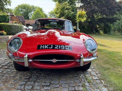 Jaguar 4.2 Series 1 E type fixed Head Coupe