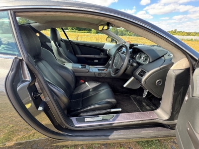 Aston Martin DB9 Coupe Sport pack