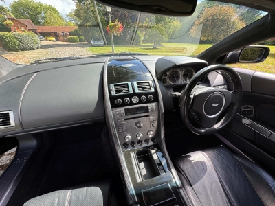 Aston Martin DB9 Sport Pack