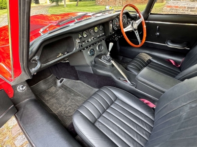 Jaguar 4.2 Series 1 E type fixed Head Coupe