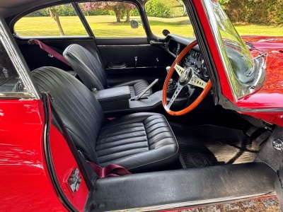 Jaguar 4.2 Series 1 E type fixed Head Coupe