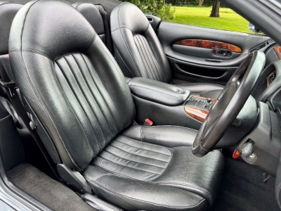 Aston Martin DB7i6 Volante