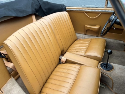 Aston Martin DB2/4 Drophead Coupe