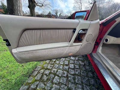 Mercedes Benz 280SL Convertible
