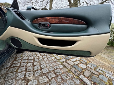 Aston Martin DB7 i6 Volante