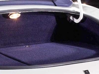 Beacham E-Type 4.2 V8 Supercharged | Manual 5 speed gearbox