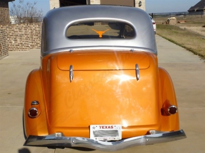 1936 Ford Custom Humpback Sedan