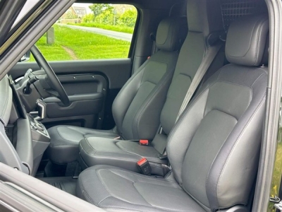 2025 Land Rover Defender