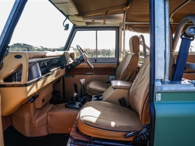 1985 Land Rover C4 90 Heritage 'Hue' Tribute