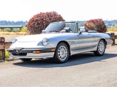 1987 Alfa Romeo Spider Quadrifoglio