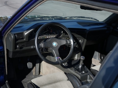 1989 BMW 320 iS