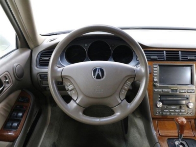 2004 Acura RL