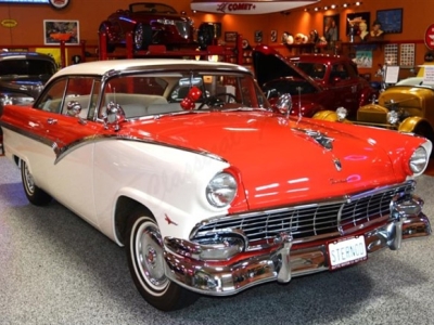 1956 Ford Victoria
