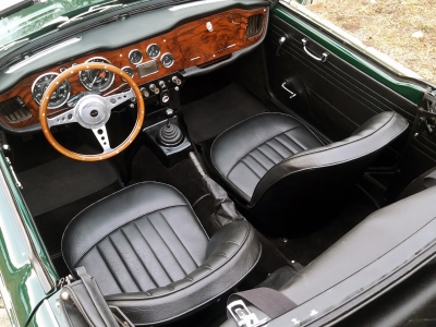 Triumph TR4