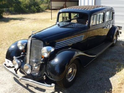 1935 Buick Series 90 Sedan