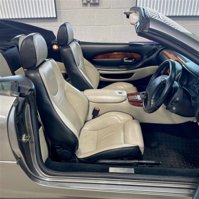 2002 Aston Martin DB7 Vantage Volante