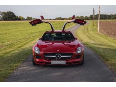 2011 Mercedes-Benz SLS