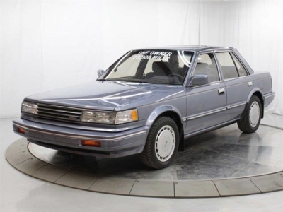 1987 Nissan Maxima