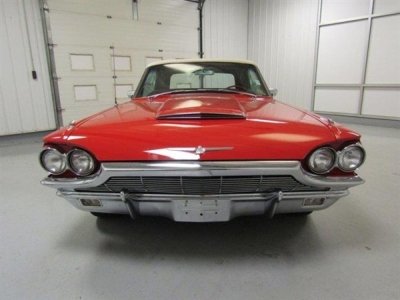 1965 Ford Thunderbird