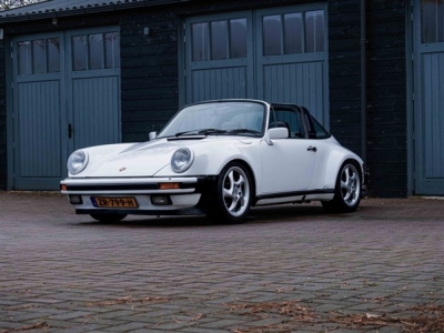 1984 Porsche 911 3.2 Carrera Targa 