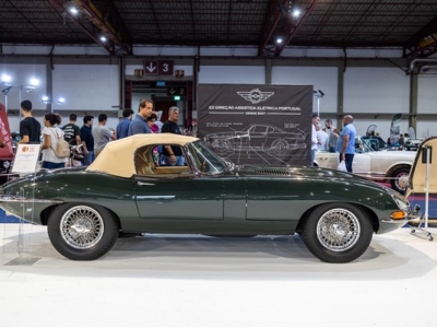 1962 Jaguar E-Type Series 1 Roadster