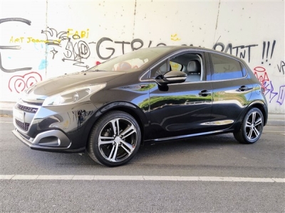 2015 Peugeot 208 Puretech