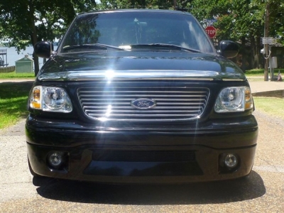 2003 Ford F150 (Harley Davidson Edition)