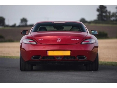 2011 Mercedes-Benz SLS