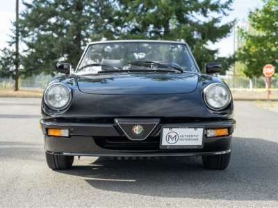 1989 Alfa Romeo Spider Quadrifoglio