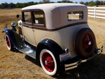1931 Ford Model A Victoria