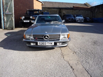 Mercedes-Benz 420SL