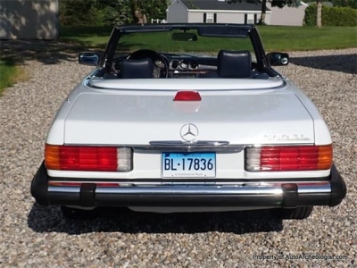 1986 Mercedes-Benz 560 SL Roadster
