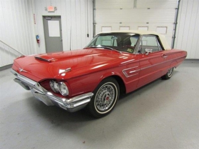 1965 Ford Thunderbird
