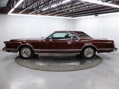 1977 Lincoln Continental Mark V