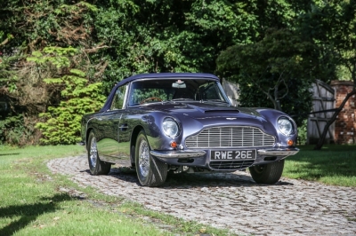 Aston Martin DB6