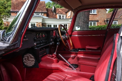 Jaguar E type series II 4.2 FHC