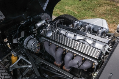 Jaguar E type series II 4.2 FHC